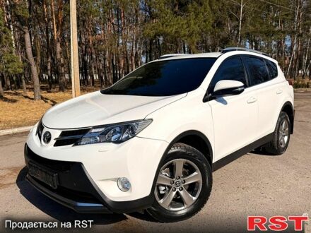 Белый Тойота РАВ 4, объемом двигателя 2.2 л и пробегом 167 тыс. км за 17400 $, фото 1 на Automoto.ua