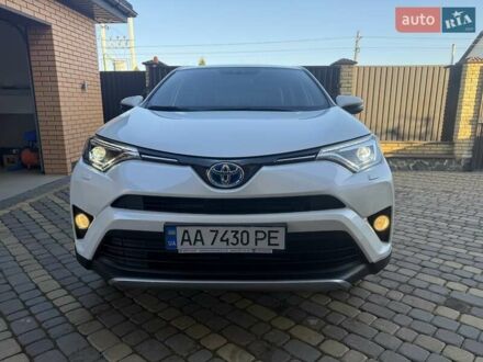 Білий Тойота РАВ 4, об'ємом двигуна 2.49 л та пробігом 108 тис. км за 24300 $, фото 1 на Automoto.ua