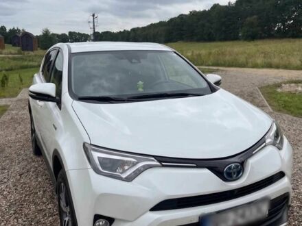 Білий Тойота РАВ 4, об'ємом двигуна 0 л та пробігом 176 тис. км за 13190 $, фото 1 на Automoto.ua