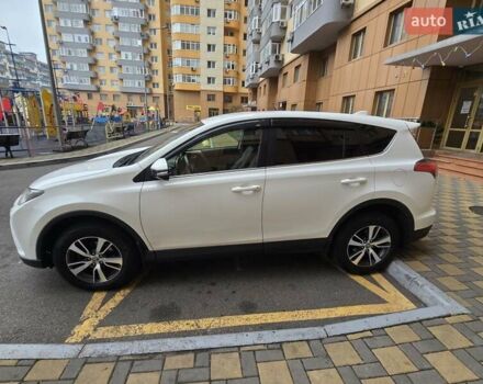 Білий Тойота РАВ 4, об'ємом двигуна 2.23 л та пробігом 220 тис. км за 19100 $, фото 1 на Automoto.ua