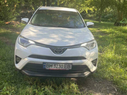 Білий Тойота РАВ 4, об'ємом двигуна 1.99 л та пробігом 130 тис. км за 18200 $, фото 1 на Automoto.ua