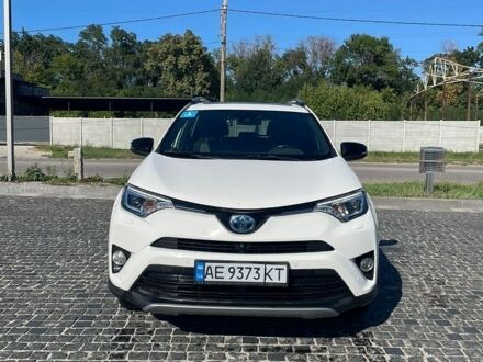 Білий Тойота РАВ 4, об'ємом двигуна 2.49 л та пробігом 206 тис. км за 20200 $, фото 1 на Automoto.ua