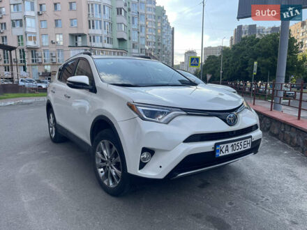 Белый Тойота РАВ 4, объемом двигателя 2.49 л и пробегом 107 тыс. км за 22000 $, фото 1 на Automoto.ua