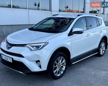 Білий Тойота РАВ 4, об'ємом двигуна 2.49 л та пробігом 162 тис. км за 23800 $, фото 1 на Automoto.ua