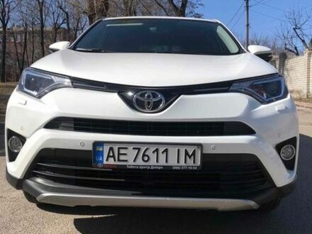 Белый Тойота РАВ 4, объемом двигателя 2 л и пробегом 68 тыс. км за 19999 $, фото 1 на Automoto.ua
