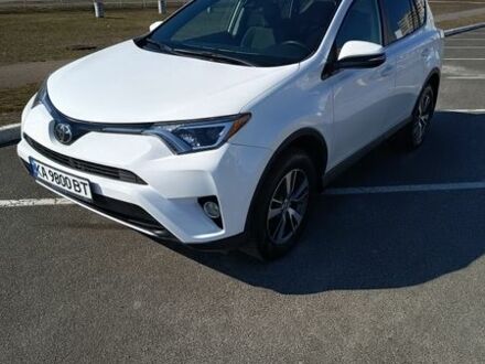 Белый Тойота РАВ 4, объемом двигателя 2.49 л и пробегом 87 тыс. км за 22000 $, фото 1 на Automoto.ua