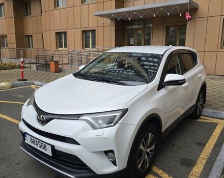 Білий Тойота РАВ 4, об'ємом двигуна 2.23 л та пробігом 220 тис. км за 20500 $, фото 1 на Automoto.ua