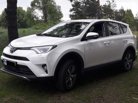 Білий Тойота РАВ 4, об'ємом двигуна 2 л та пробігом 57 тис. км за 23900 $, фото 1 на Automoto.ua
