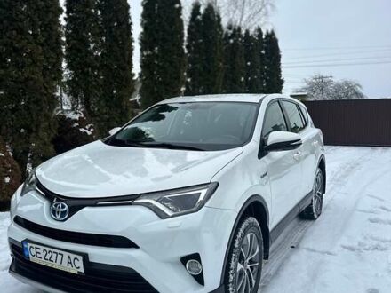 Белый Тойота РАВ 4, объемом двигателя 2.49 л и пробегом 120 тыс. км за 23800 $, фото 1 на Automoto.ua