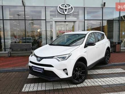 Белый Тойота РАВ 4, объемом двигателя 2.49 л и пробегом 96 тыс. км за 23968 $, фото 1 на Automoto.ua