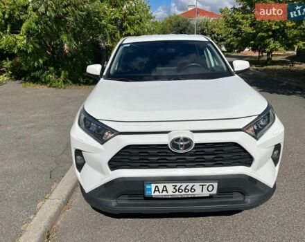 Белый Тойота РАВ 4, объемом двигателя 1.99 л и пробегом 151 тыс. км за 22000 $, фото 1 на Automoto.ua