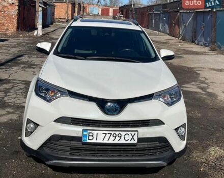 Білий Тойота РАВ 4, об'ємом двигуна 2.49 л та пробігом 67 тис. км за 25500 $, фото 1 на Automoto.ua