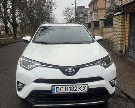 Белый Тойота РАВ 4, объемом двигателя 2.49 л и пробегом 119 тыс. км за 19000 $, фото 1 на Automoto.ua