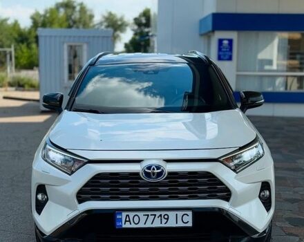 Белый Тойота РАВ 4, объемом двигателя 2.49 л и пробегом 156 тыс. км за 22500 $, фото 1 на Automoto.ua