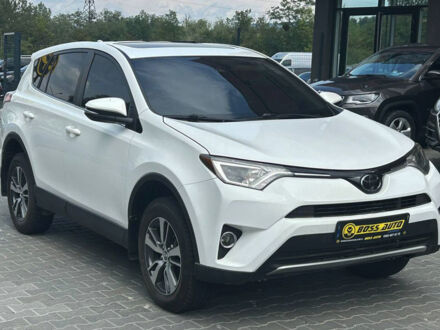 Тойота РАВ 4 2018 в Черновцах на Automoto.ua Белый Тойота РАВ 4, объемом двигателя 2.5 л и пробегом 105 тыс. км за 20500 $, фото 1 на Automoto.ua