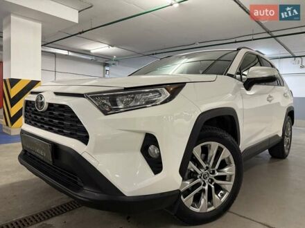 Білий Тойота РАВ 4, об'ємом двигуна 2.49 л та пробігом 33 тис. км за 27900 $, фото 1 на Automoto.ua