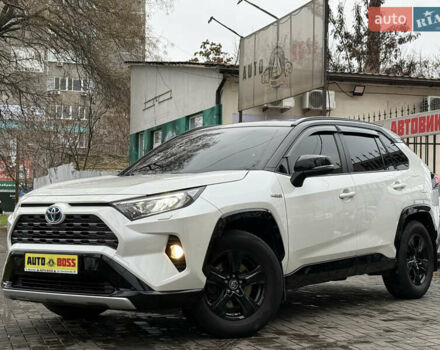 Белый Тойота РАВ 4, объемом двигателя 2.49 л и пробегом 122 тыс. км за 24999 $, фото 1 на Automoto.ua