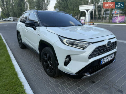 Білий Тойота РАВ 4, об'ємом двигуна 2.49 л та пробігом 74 тис. км за 33900 $, фото 1 на Automoto.ua