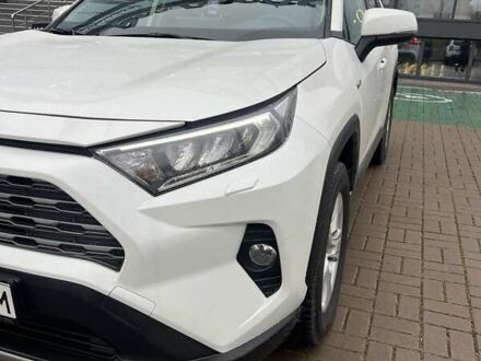 Белый Тойота РАВ 4, объемом двигателя 2.49 л и пробегом 130 тыс. км за 27400 $, фото 1 на Automoto.ua