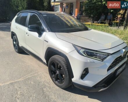 Белый Тойота РАВ 4, объемом двигателя 2.5 л и пробегом 64 тыс. км за 35000 $, фото 1 на Automoto.ua