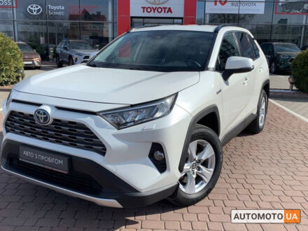 Тойота РАВ 4 2019 в Хмельницком на Automoto.ua Белый Тойота РАВ 4, объемом двигателя 2.5 л и пробегом 75 тыс. км за 34850 $, фото 1 на Automoto.ua