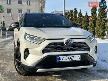 Білий Тойота РАВ 4, об'ємом двигуна 2.49 л та пробігом 62 тис. км за 33900 $, фото 1 на Automoto.ua