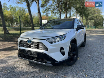 Белый Тойота РАВ 4, объемом двигателя 2.49 л и пробегом 109 тыс. км за 32900 $, фото 1 на Automoto.ua