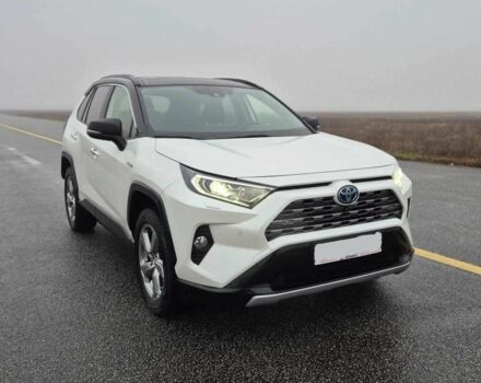 Білий Тойота РАВ 4, об'ємом двигуна 2.5 л та пробігом 120 тис. км за 17300 $, фото 1 на Automoto.ua