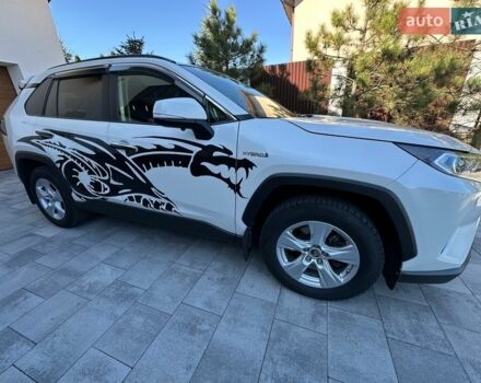 Білий Тойота РАВ 4, об'ємом двигуна 2.49 л та пробігом 141 тис. км за 35300 $, фото 1 на Automoto.ua