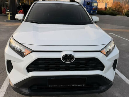 Білий Тойота РАВ 4, об'ємом двигуна 2.49 л та пробігом 52 тис. км за 24500 $, фото 1 на Automoto.ua