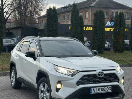 Білий Тойота РАВ 4, об'ємом двигуна 1.99 л та пробігом 50 тис. км за 26900 $, фото 1 на Automoto.ua