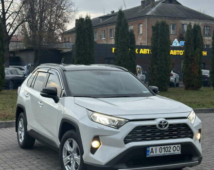Белый Тойота РАВ 4, объемом двигателя 1.99 л и пробегом 50 тыс. км за 26900 $, фото 1 на Automoto.ua