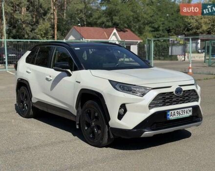 Белый Тойота РАВ 4, объемом двигателя 2.49 л и пробегом 51 тыс. км за 33500 $, фото 1 на Automoto.ua