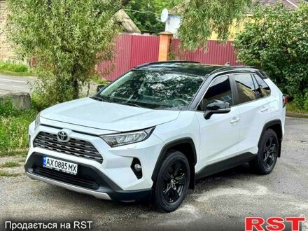 Білий Тойота РАВ 4, об'ємом двигуна 2 л та пробігом 92 тис. км за 29700 $, фото 1 на Automoto.ua