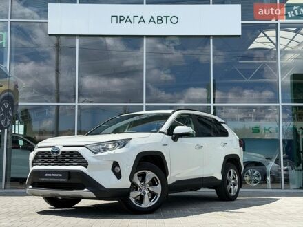 Белый Тойота РАВ 4, объемом двигателя 2.49 л и пробегом 102 тыс. км за 33500 $, фото 1 на Automoto.ua