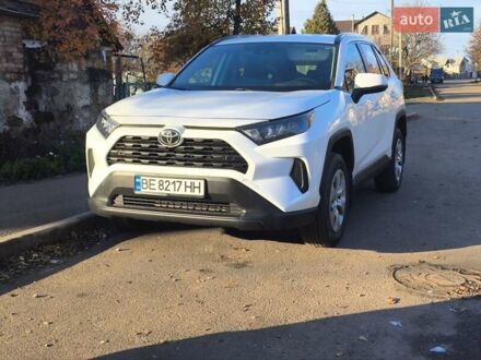 Білий Тойота РАВ 4, об'ємом двигуна 2.49 л та пробігом 45 тис. км за 24500 $, фото 1 на Automoto.ua
