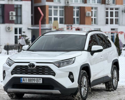 Білий Тойота РАВ 4, об'ємом двигуна 1.99 л та пробігом 111 тис. км за 27500 $, фото 1 на Automoto.ua