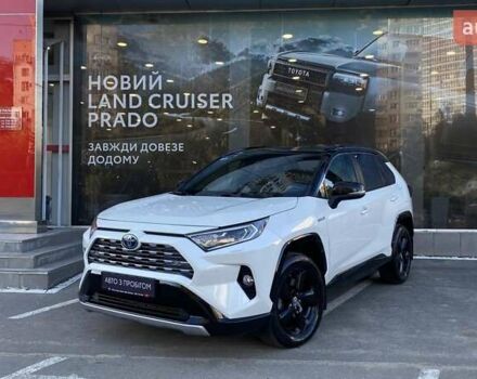 Белый Тойота РАВ 4, объемом двигателя 2.49 л и пробегом 120 тыс. км за 34020 $, фото 1 на Automoto.ua