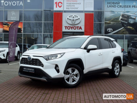 Белый Тойота РАВ 4, объемом двигателя 2.5 л и пробегом 167 тыс. км за 26900 $, фото 1 на Automoto.ua