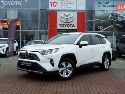 Белый Тойота РАВ 4, объемом двигателя 2.49 л и пробегом 166 тыс. км за 26900 $, фото 1 на Automoto.ua