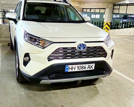 Білий Тойота РАВ 4, об'ємом двигуна 2.5 л та пробігом 100 тис. км за 36500 $, фото 1 на Automoto.ua
