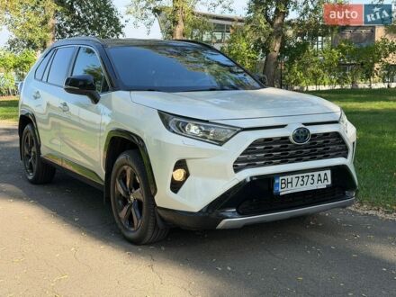Білий Тойота РАВ 4, об'ємом двигуна 2.5 л та пробігом 113 тис. км за 29500 $, фото 1 на Automoto.ua