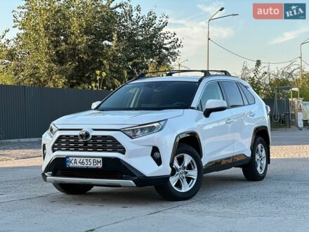 Белый Тойота РАВ 4, объемом двигателя 1.99 л и пробегом 108 тыс. км за 24900 $, фото 1 на Automoto.ua
