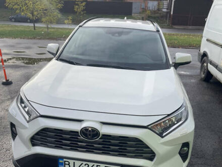 Тойота РАВ 4 2020 у Полтаві на Automoto.ua Білий Тойота РАВ 4, об'ємом двигуна 2 л та пробігом 89 тис. км за 29200 $, фото 1 на Automoto.ua