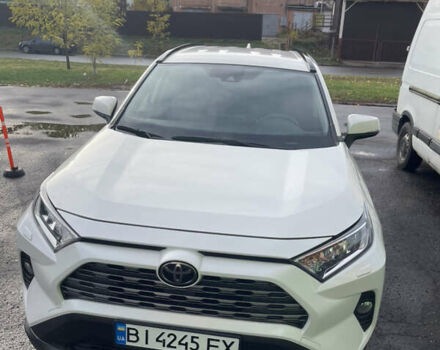 Тойота РАВ 4 2020 в Полтаве на Automoto.ua Белый Тойота РАВ 4, объемом двигателя 2 л и пробегом 89 тыс. км за 29200 $, фото 1 на Automoto.ua