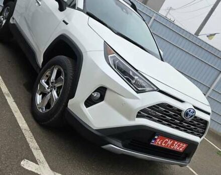 Белый Тойота РАВ 4, объемом двигателя 2.49 л и пробегом 100 тыс. км за 36500 $, фото 1 на Automoto.ua