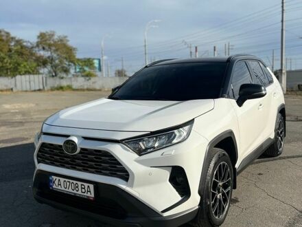 Белый Тойота РАВ 4, объемом двигателя 2.49 л и пробегом 144 тыс. км за 32800 $, фото 1 на Automoto.ua