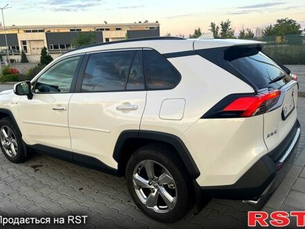 Білий Тойота РАВ 4, об'ємом двигуна 2.5 л та пробігом 45 тис. км за 32000 $, фото 1 на Automoto.ua
