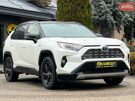 Білий Тойота РАВ 4, об'ємом двигуна 2.49 л та пробігом 57 тис. км за 38750 $, фото 1 на Automoto.ua