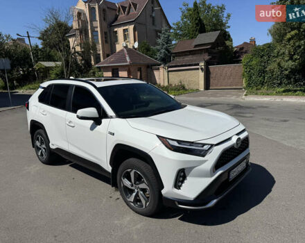 Білий Тойота РАВ 4, об'ємом двигуна 2.49 л та пробігом 56 тис. км за 37200 $, фото 1 на Automoto.ua